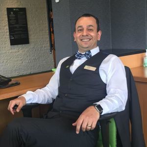 Meet your Posher, Elhamy